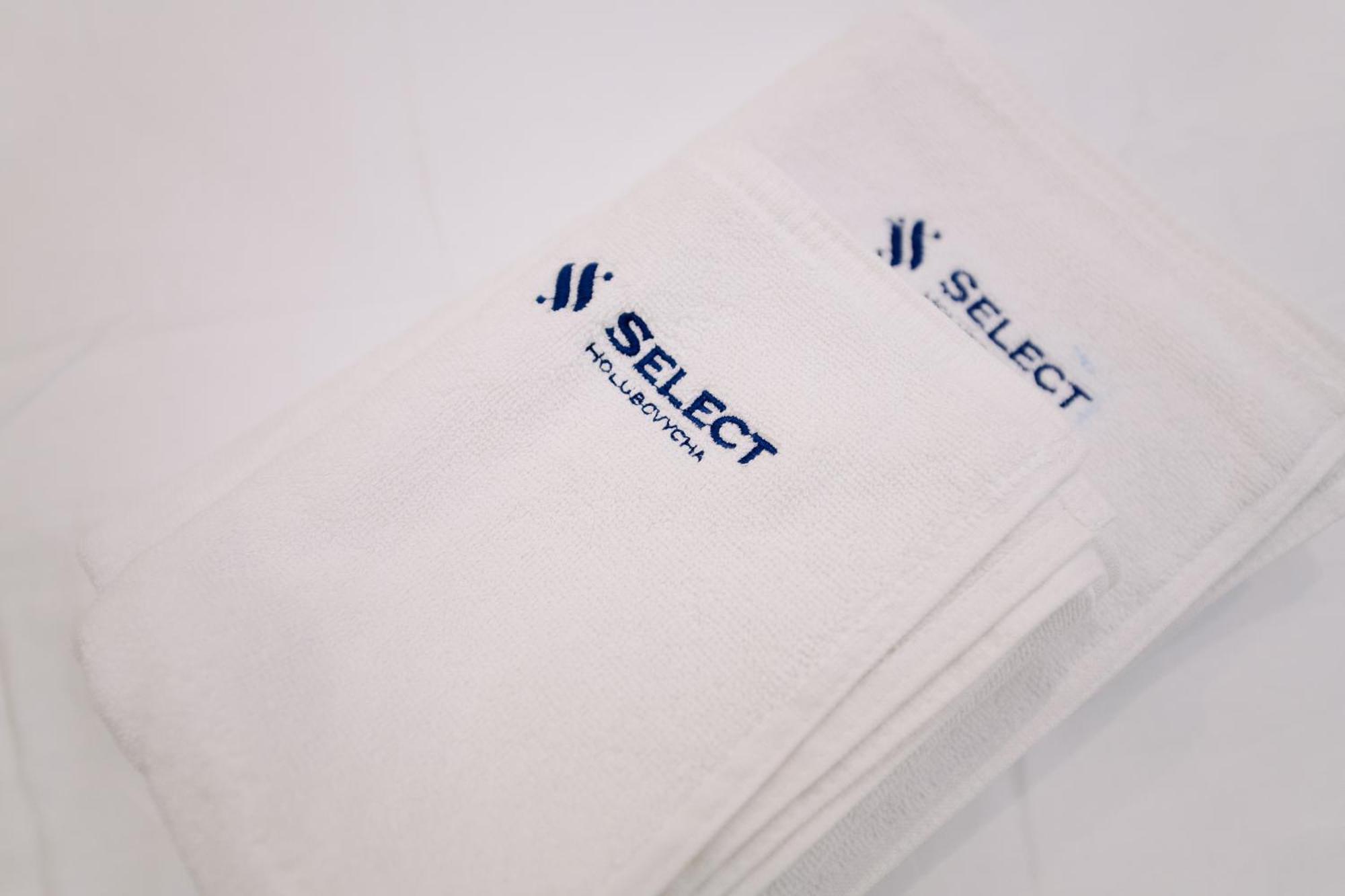 Отель Select